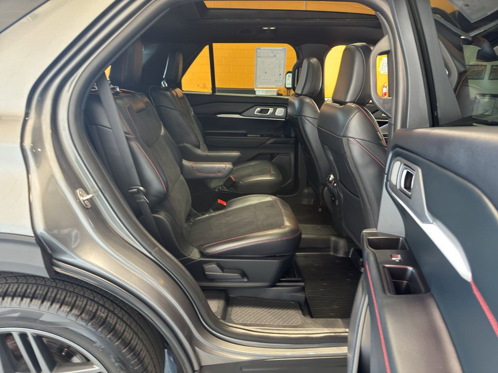 Used 2026 Ford Explorer ST AWD/4WD image 24