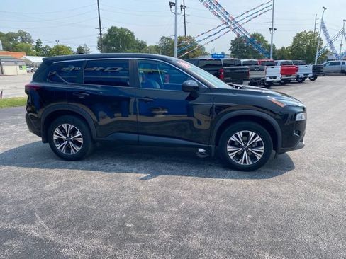 Used 2023 Nissan Rogue SV AWD/4WD image 6