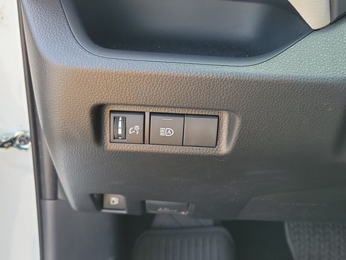 Used 2024 Toyota RAV4 XLE AWD/4WD image 26