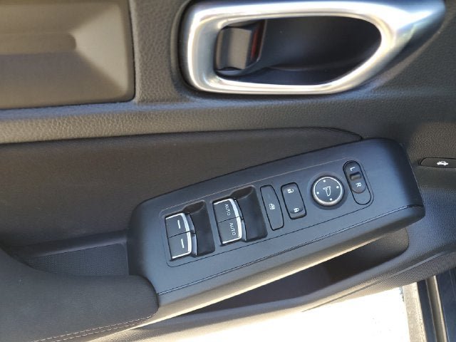 Used 2025 Honda Civic Sport image 24