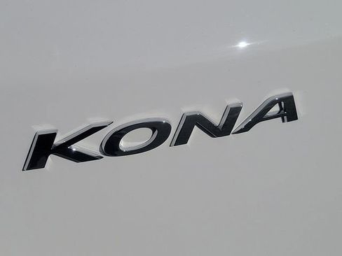 Used 2023 Hyundai Kona SEL w/ Convenience Package AWD/4WD image 17