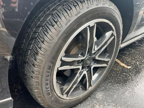 Certified 2021 Ford Expedition Max Limited AWD/4WD image 3