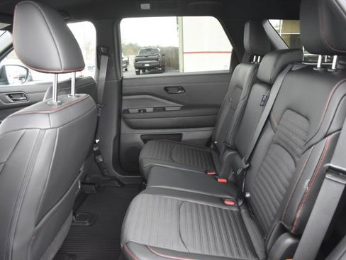 New 2026 Nissan Pathfinder Rock Creek image 16