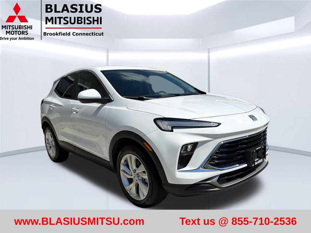 Used 2024 Buick Encore GX Preferred FWD image 6