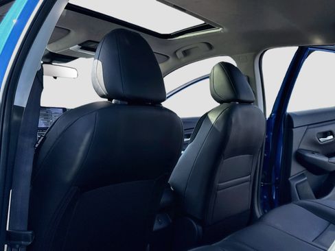 Certified 2025 Nissan Sentra SR w/ SR Premium Package FWD image 20