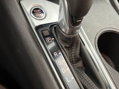 Used 2025 Nissan Altima 2.5 SV FWD image 47