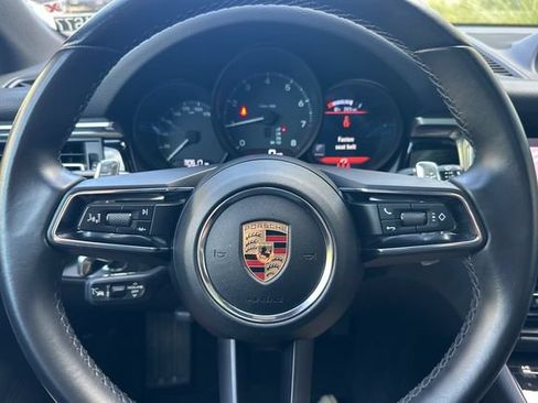 Used 2023 Porsche Macan AWD/4WD image 23