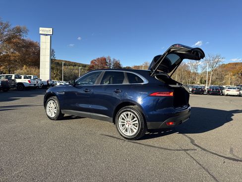 Used 2020 Jaguar F-PACE Prestige image 32