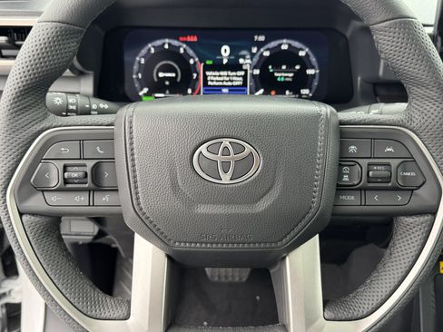 New 2026 Toyota Tacoma TRD Off-Road AWD/4WD image 21