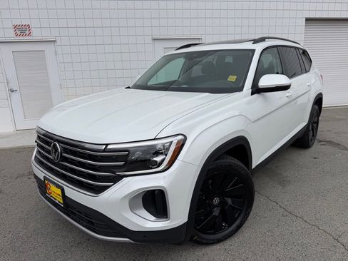 New 2026 Volkswagen Atlas SE AWD/4WD image 1