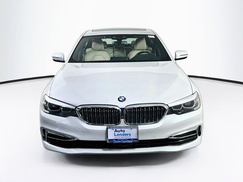 Used 2020 BMW 530i xDrive w/ Premium Package AWD/4WD image 2