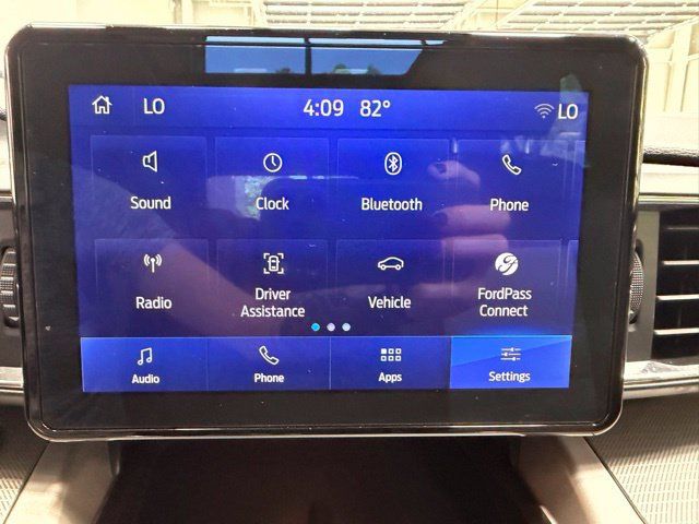 Used 2024 Ford Explorer XLT w/ XLT Sport Appearance Package AWD/4WD image 40