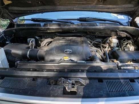 Used 2016 Toyota Tundra Limited w/ Limited Premium Package image 35