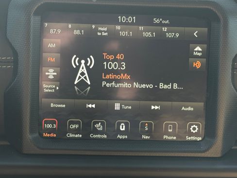 Certified 2021 Jeep Wrangler Unlimited Sahara image 23