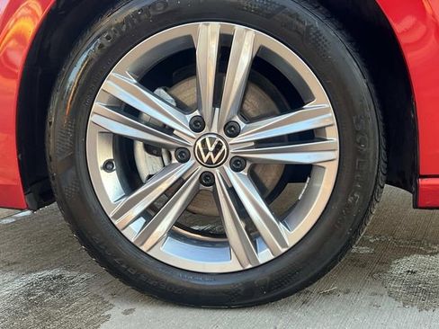 Certified 2023 Volkswagen Jetta SE image 6