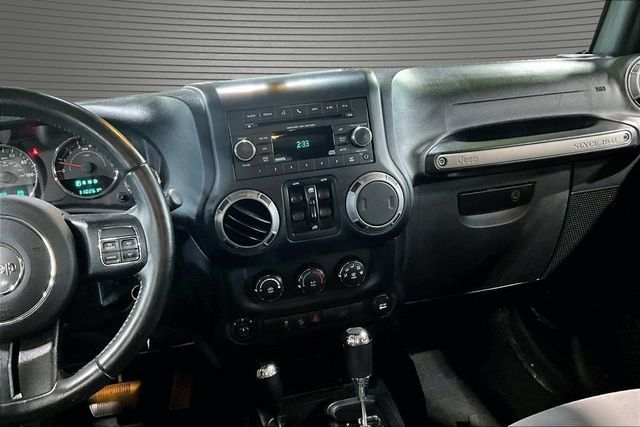 Used 2017 Jeep Wrangler Unlimited Sport w/ Quick Order Package 24S AWD/4WD image 9