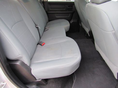 Used 2015 RAM 1500 Express image 36