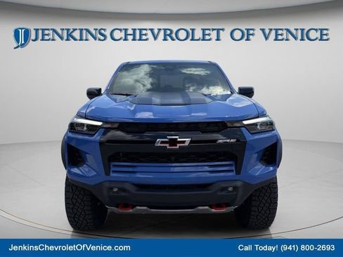 New 2026 Chevrolet Colorado ZR2 w/ Midnight Edition AWD/4WD image 13