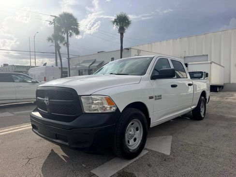 Used 2018 RAM 1500 Tradesman RWD image 2