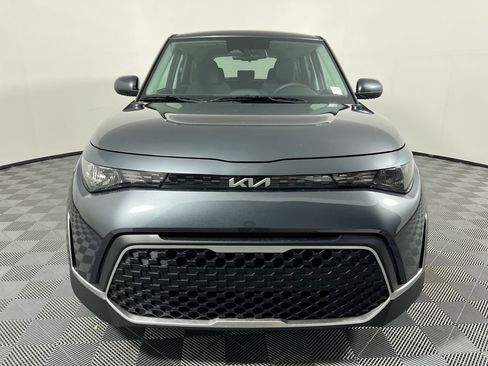 Certified 2025 Kia Soul LX w/ LX Technology Package FWD image 9