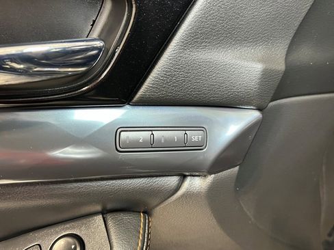 Used 2020 Nissan Maxima SR w/ Sport Mat Group image 28