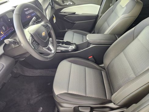 New 2026 Chevrolet Trax LT w/ Driver Confidence Package image 15