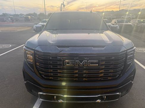 Used 2022 GMC Sierra 1500 Denali Ultimate image 2