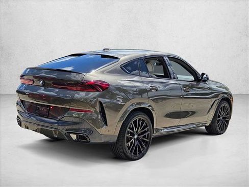Used 2025 BMW X6 xDrive40i w/ Executive Package AWD/4WD image 5