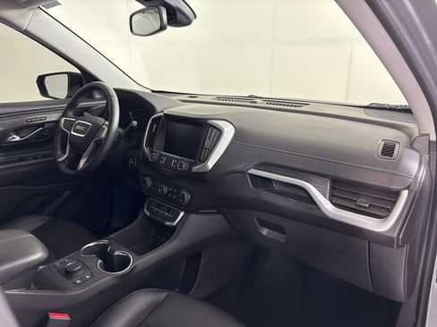 Used 2023 GMC Terrain SLT w/ Elevation Edition FWD image 13