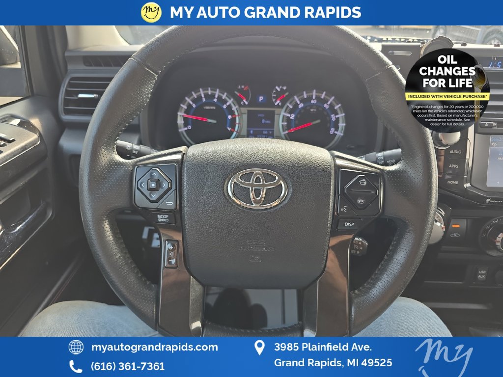 Used 2017 Toyota 4Runner TRD Off-Road Premium AWD/4WD image 14