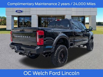New 2026 Ford F250 Lariat w/ Black Appearance Package
