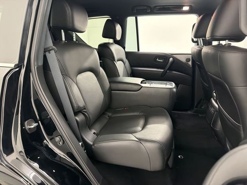 Used 2023 Nissan Armada SL w/ Midnight Edition Package AWD/4WD image 32