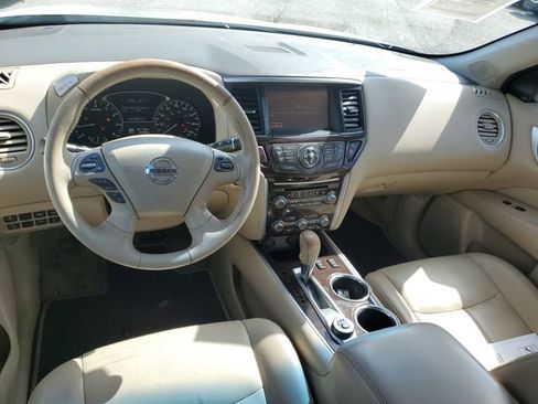 Used 2015 Nissan Pathfinder SL w/ SL Tech Package AWD/4WD image 10