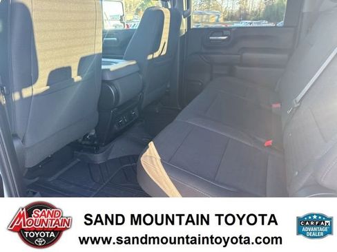 Used 2024 Chevrolet Silverado 2500 Custom w/ Custom Value Package image 15