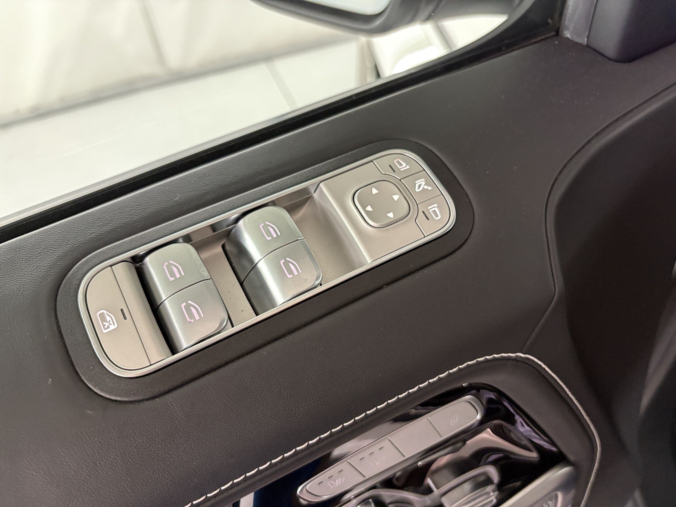 Certified 2021 Mercedes-Benz G 63 AMG 4MATIC image 27