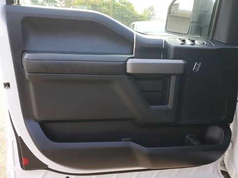 Used 2019 Ford F150 XLT w/ Equipment Group 301A Mid AWD/4WD image 12