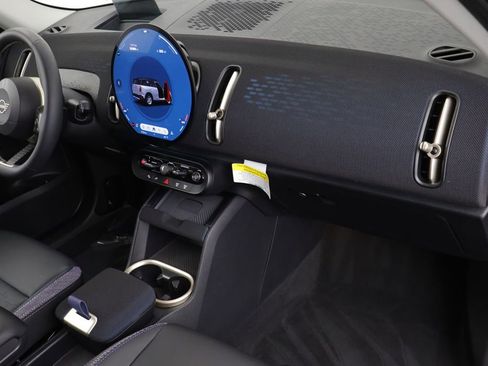 Used 2025 MINI Cooper Countryman SE AWD/4WD image 18