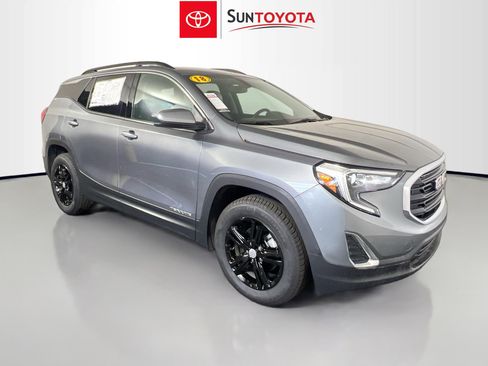 Used 2018 GMC Terrain SLE w/ Driver Convenience Package image 1
