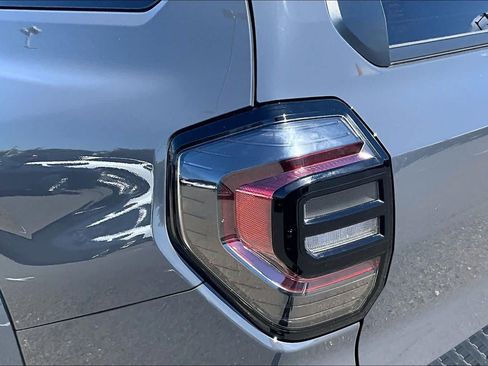 Certified 2025 Toyota 4Runner TRD Sport AWD/4WD image 28