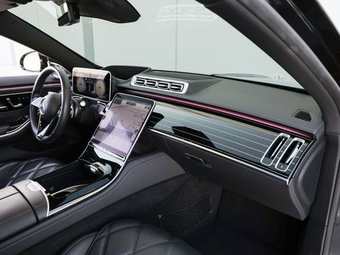 Used 2022 Mercedes-Benz Maybach S 580 4MATIC image 25