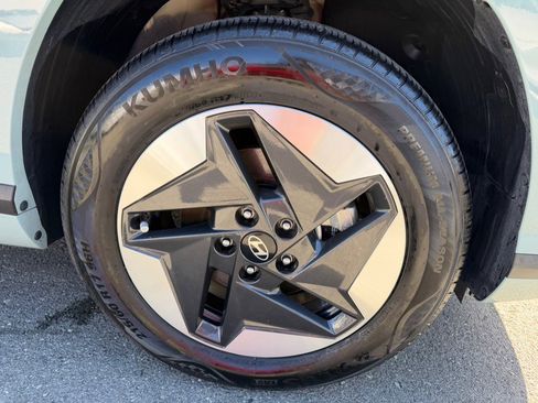 Used 2024 Hyundai Kona SEL image 51