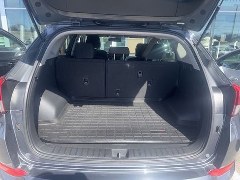 Used 2017 Hyundai Tucson SE image 3