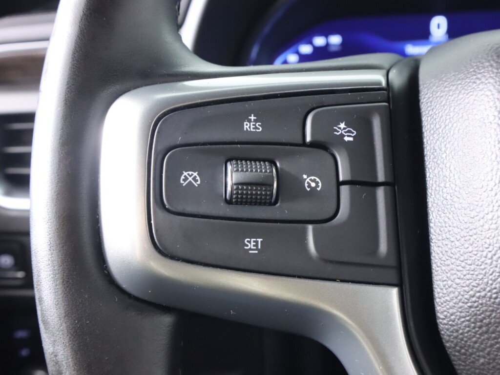Used 2024 Chevrolet Suburban LT AWD/4WD image 13