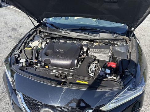 Used 2019 Nissan Maxima Platinum w/ Illumination Package image 9