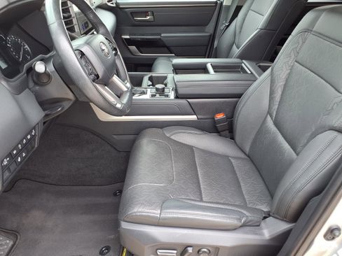 Used 2023 Toyota Tundra Limited AWD/4WD image 13
