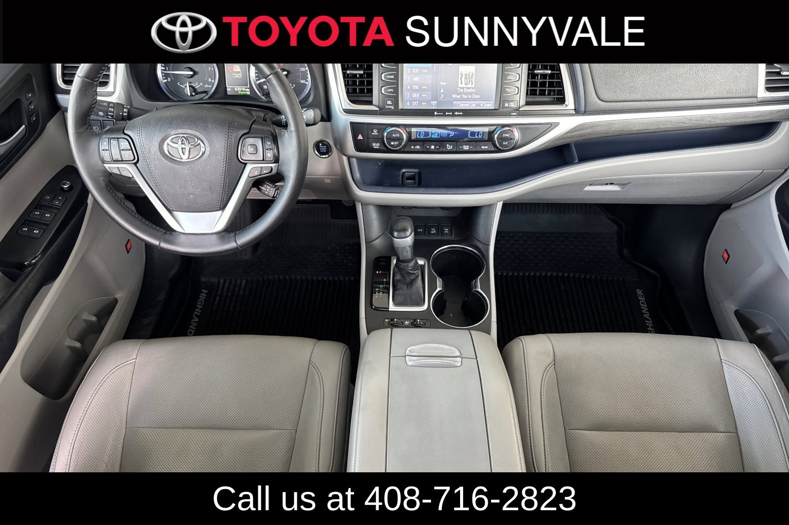 Used 2019 Toyota Highlander Limited Platinum AWD/4WD image 11
