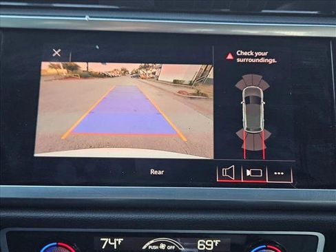 Used 2020 Audi Q3 2.0T Premium w/ Convenience Package image 13