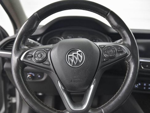 Used 2019 Buick Regal Essence image 17
