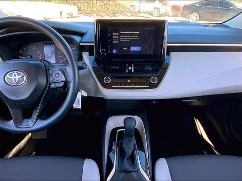 Certified 2025 Toyota Corolla LE image 14