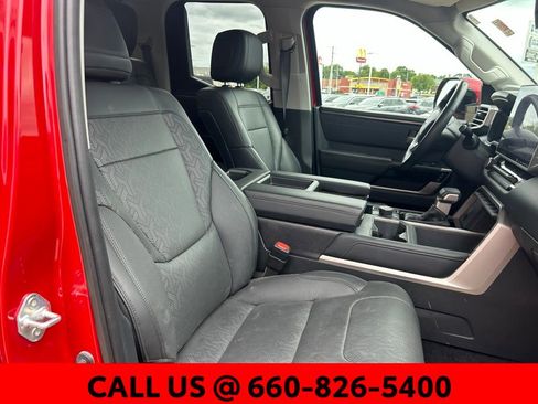 Used 2022 Toyota Tundra Limited AWD/4WD image 6
